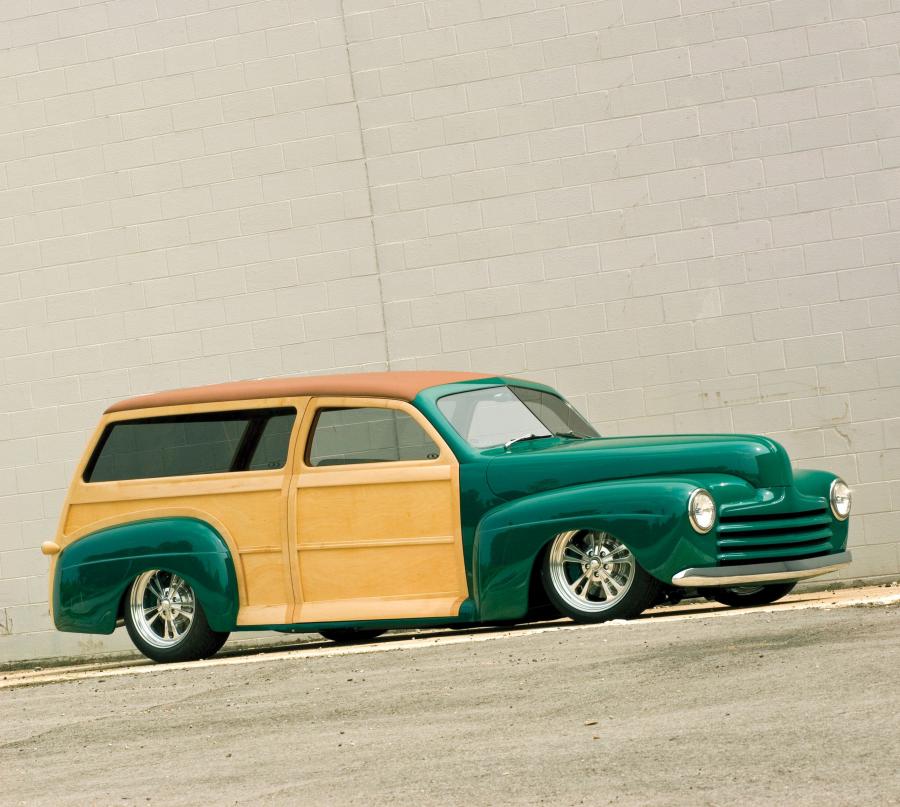  Ford Woodie Custom 1947 года  (фото 1 из 10)